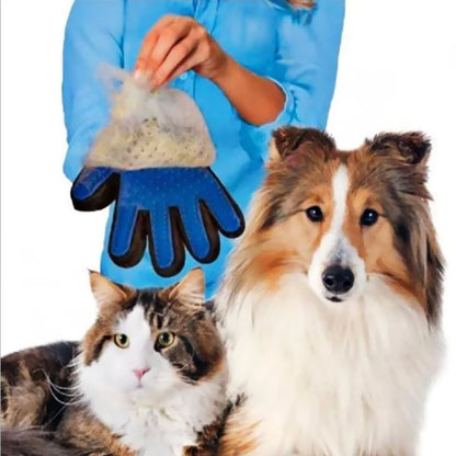 Magic Pet Grooming Glove™ — Gentle Deshedding Brush for Cats & Dogs